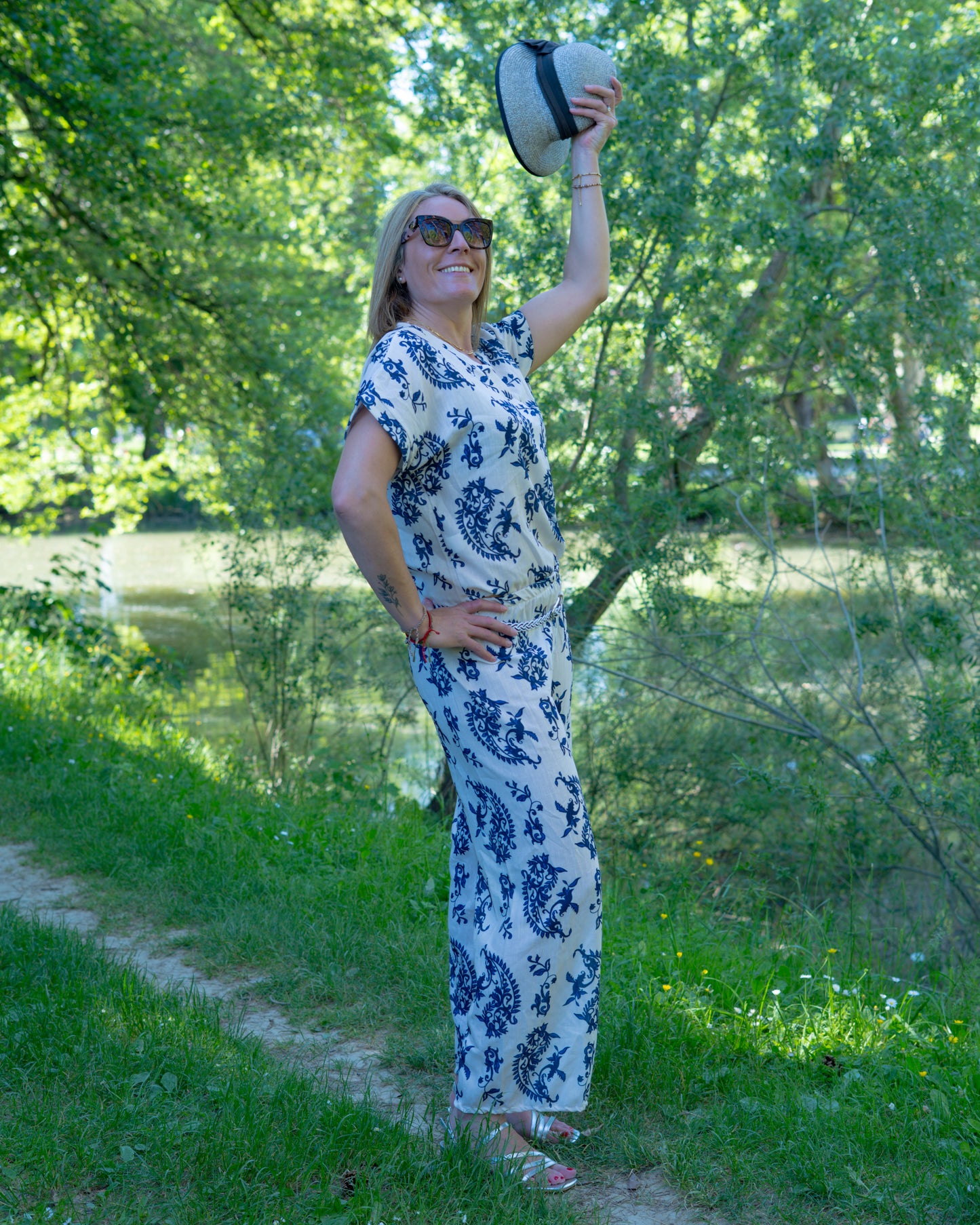 Ensemble blouse et pantalon imprimé